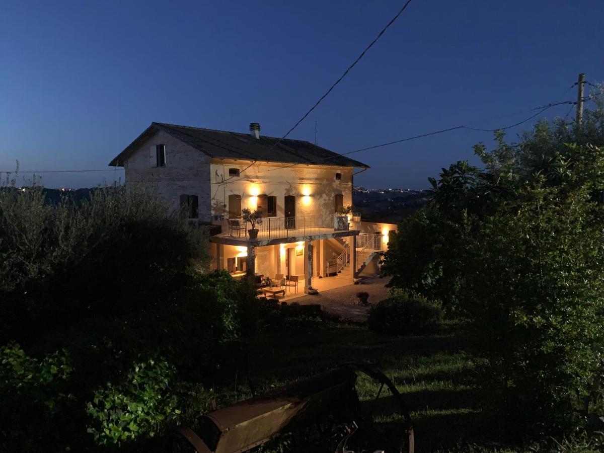 Gastronomic B&B Carlocarla Monte San Pietrangeli Dış mekan fotoğraf