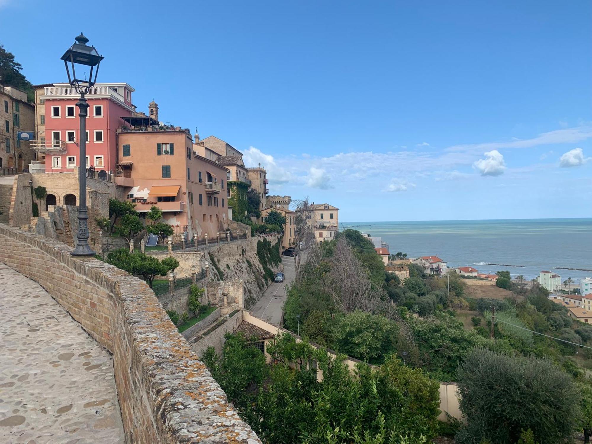Gastronomic B&B Carlocarla Monte San Pietrangeli Dış mekan fotoğraf